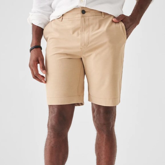 Faherty Men's All Day Shorts 9" Inseam in Khaki - Picture 1 of 9